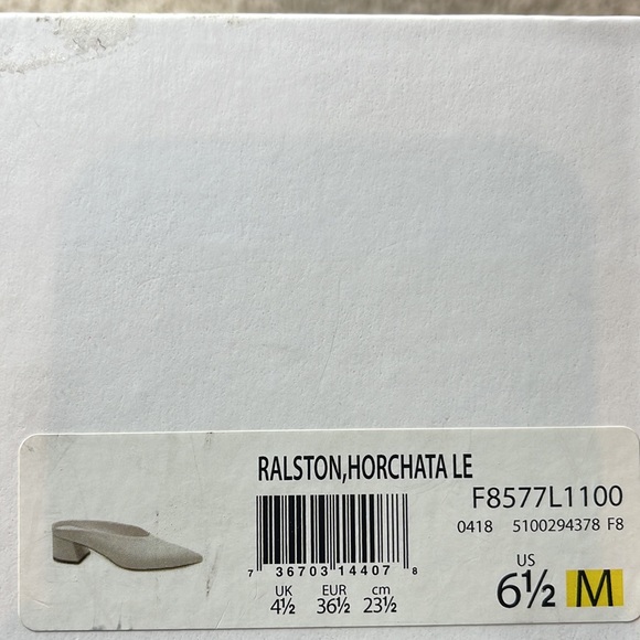 BNIB Vince Ralston White Mules - Picture 5 of 5